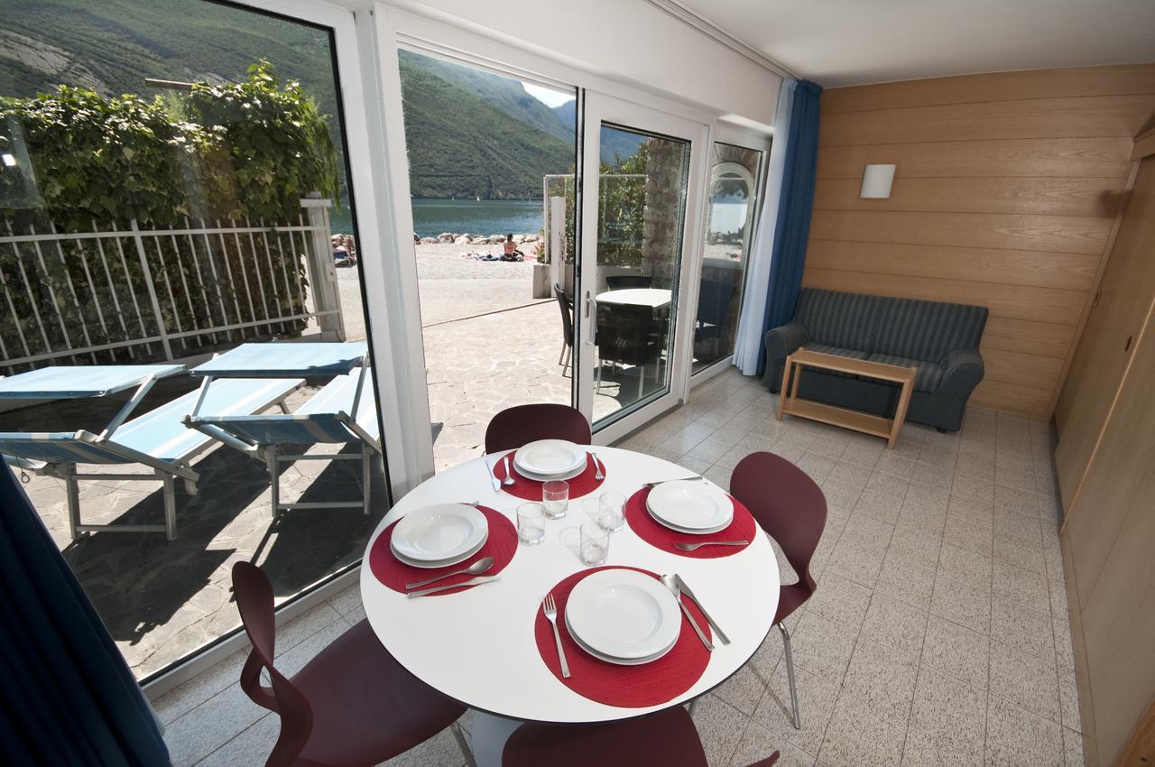 Casa Toblini Al Lago On The Beach Torbole Sul Garda Kültér fotó